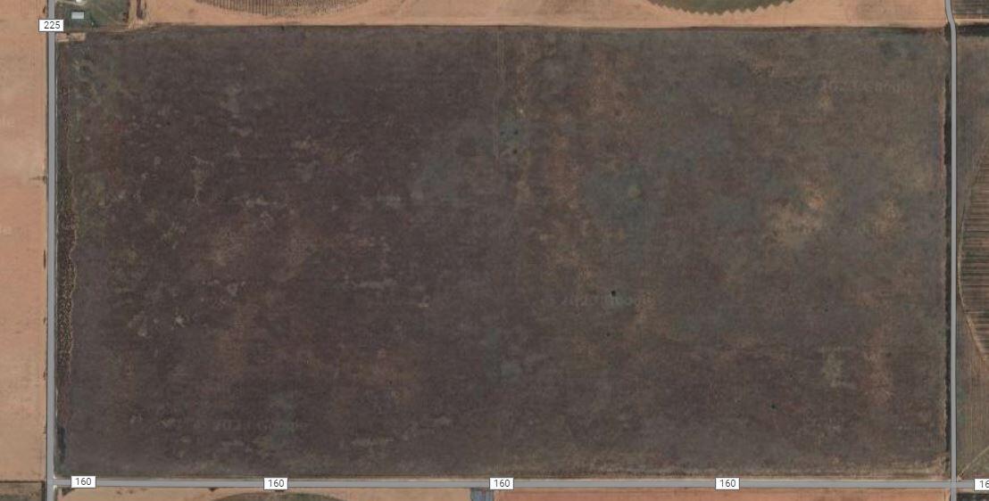 325 Acres in Plains, Yoakum County, TX